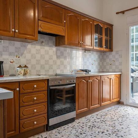 Billiard Home Kalamata Bagian luar foto