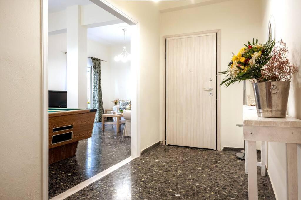 Billiard Home Kalamata Bagian luar foto